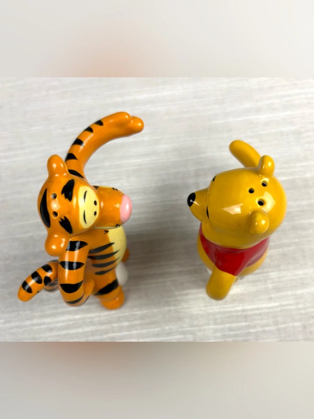 Disney Winnie the Pooh & Tigger Ceramic Shakers - Yellow, Orange & Red
